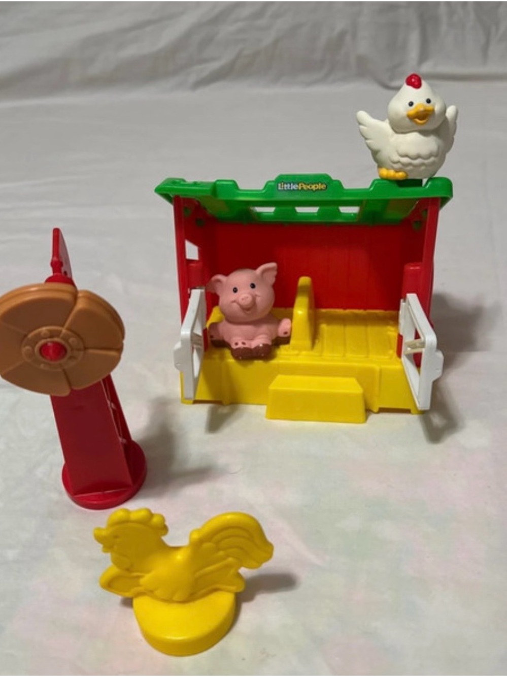 Little People Farm Stable Playset with Yellow, Red, Green Accents